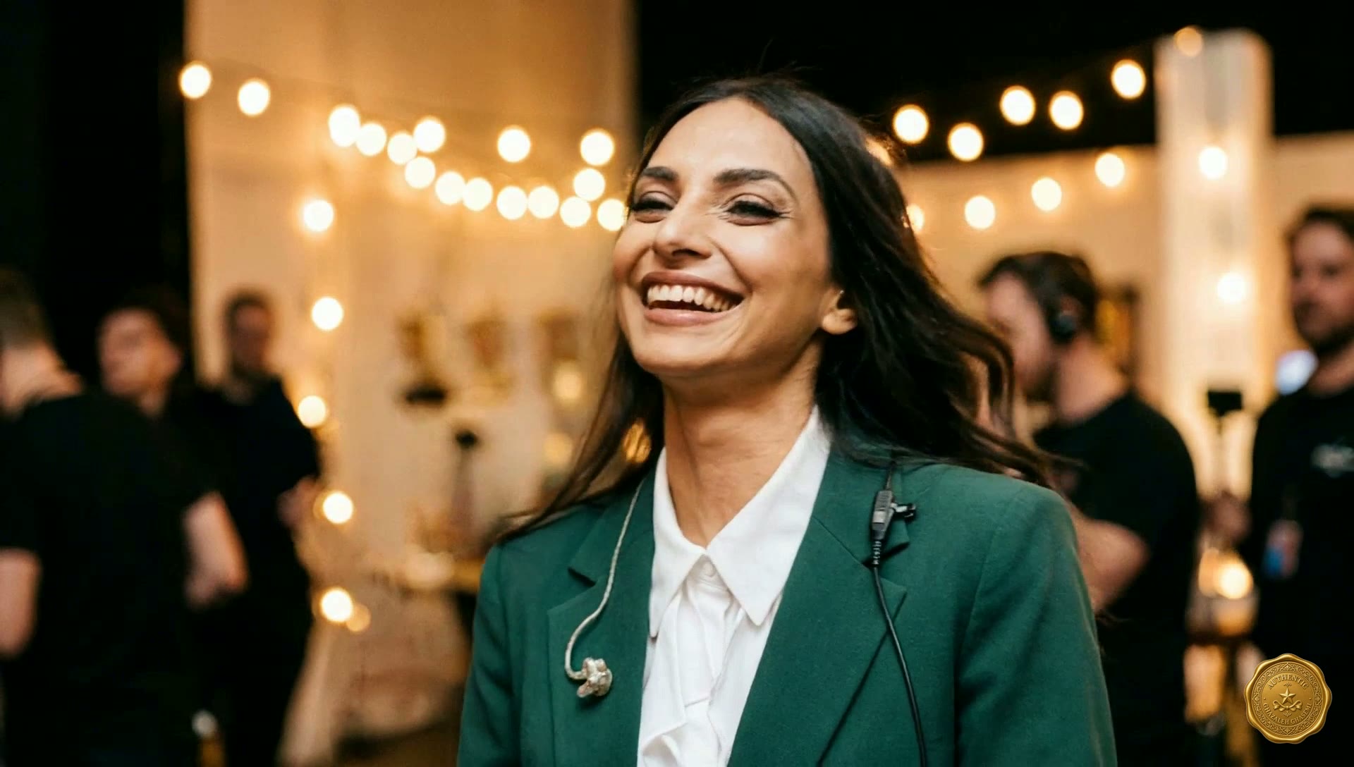 Close-Up — Backstage Laugh thumbnail